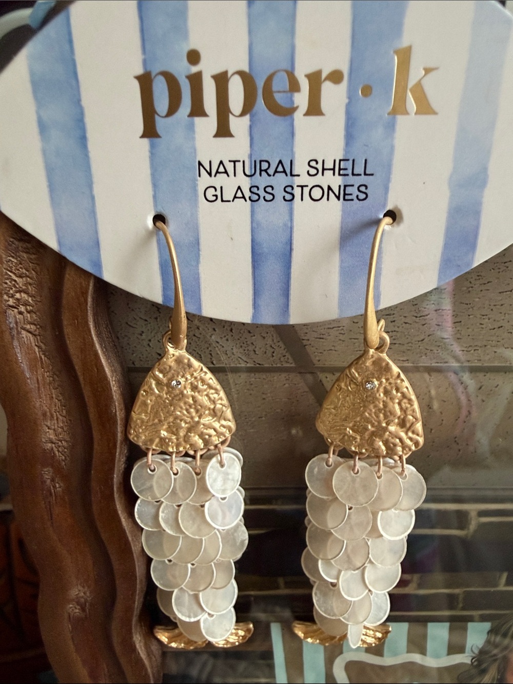 Piper Gold Earrings with White Shell fish design